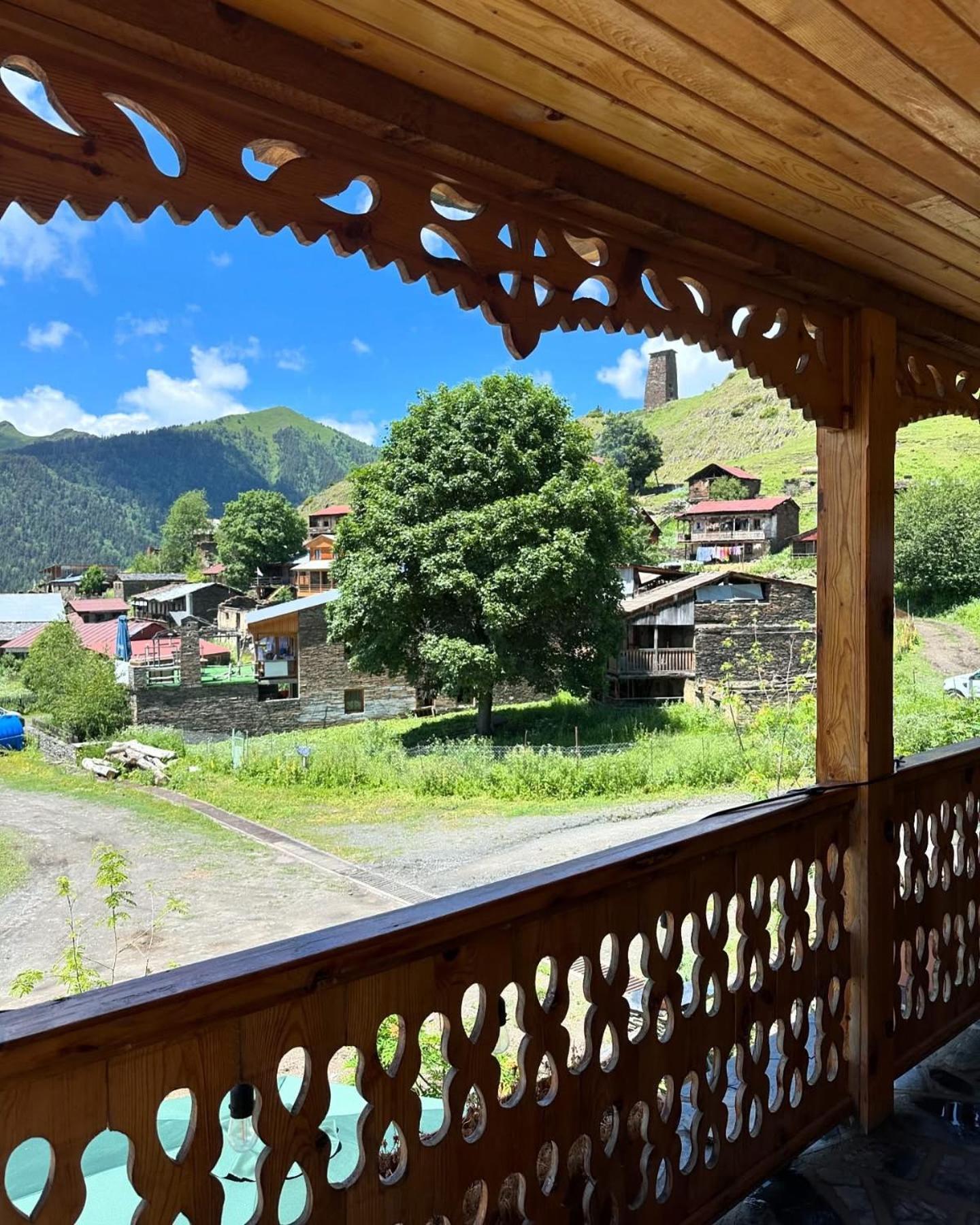 Guesthouse Lasharai Omalo Luaran gambar